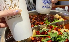 被男朋友抱起来撞到哭是什么体验